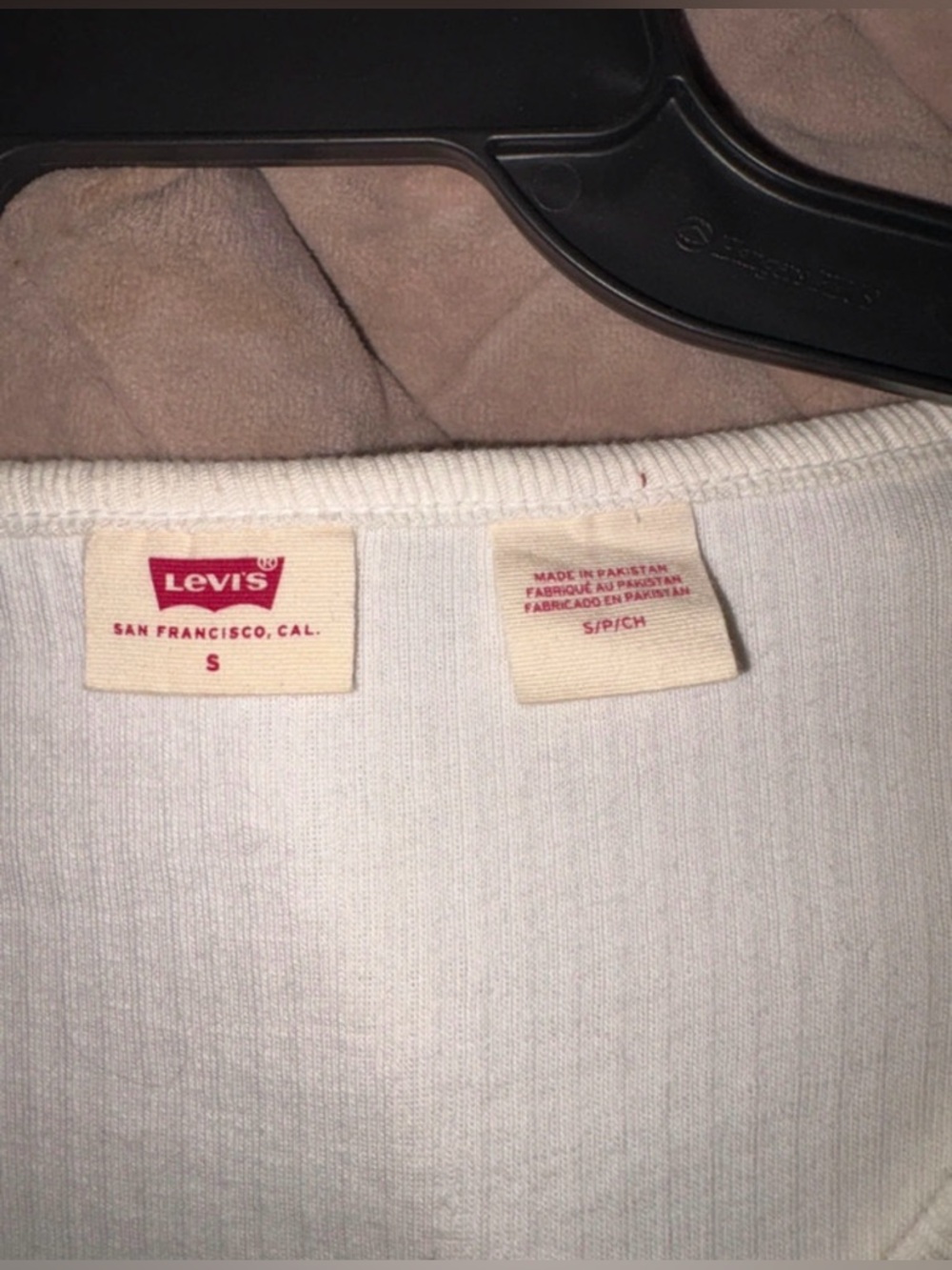 NWOT Levi's Cream Ribbed Button-Front Tee - Picture 6 of 6